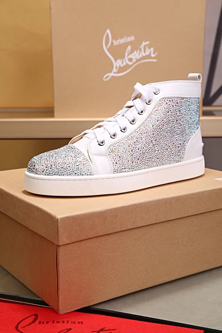 Ex-factory price 480. christian louboutin (CL red sole shoes) counter hot diamond series, high-top casual sneakers for couples 📢 📢 📢 Exclusive hot style release 🎈🎈💪 Movable latex feet 👻 Finished outsole sewing line [satisfied] 😝Female 35-40# Male 38#-46, global supply😝 [Top version]: original imported cowhide upper, top original leather lining, original molded TPU outsole, original 1:1 detail processing, original shoe last, large quantity available from stock,